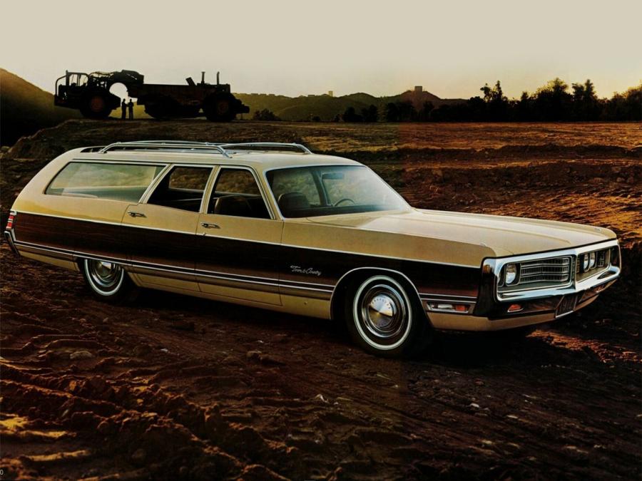  Chrysler Town & Country 1972 года  (фото 1 из 1)
